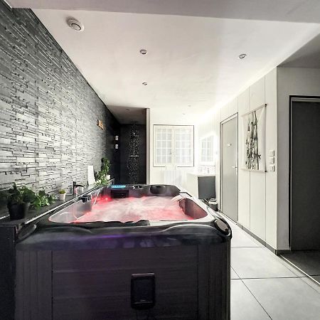 Dream Loft Jacuzzi - Sauna Μπρεστ Εξωτερικό φωτογραφία